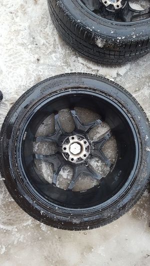 331697