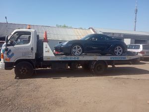 368121