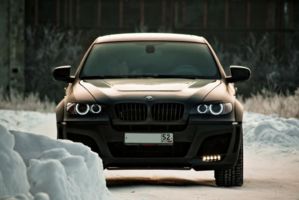 BMW X6M   01
