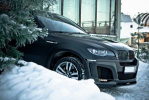 BMW X6M   13