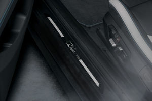 BMW M x Futura 2000