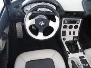 383258