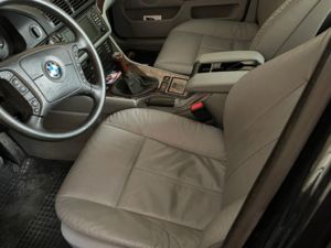 #BMW E39 540i 2001 МКПП