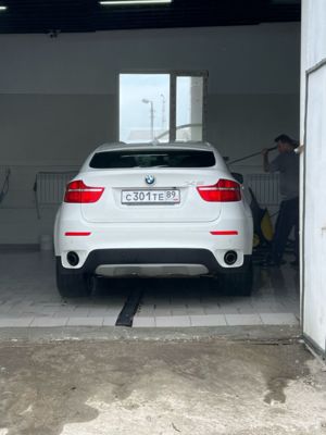 BMW e71