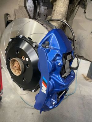 400270