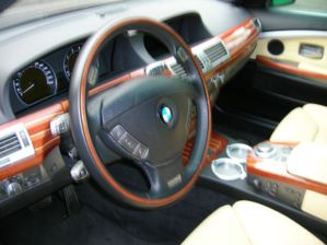 БМВ 740 001