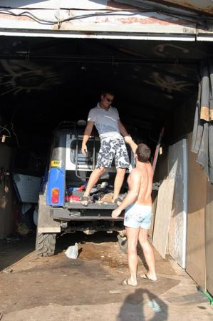 че то балуемся