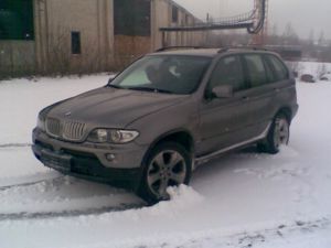 BMW X5 4.4i