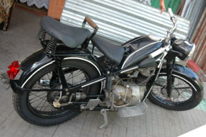 BMW R2