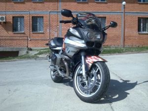 27032010500